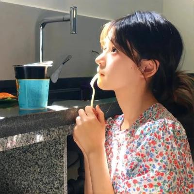 理想照耀中国